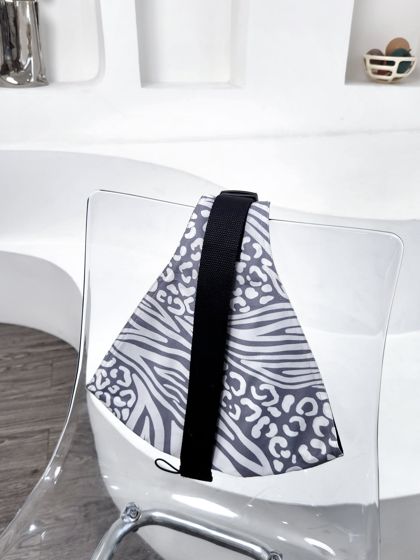 Grey Zebra - Toddler Hip Carrier