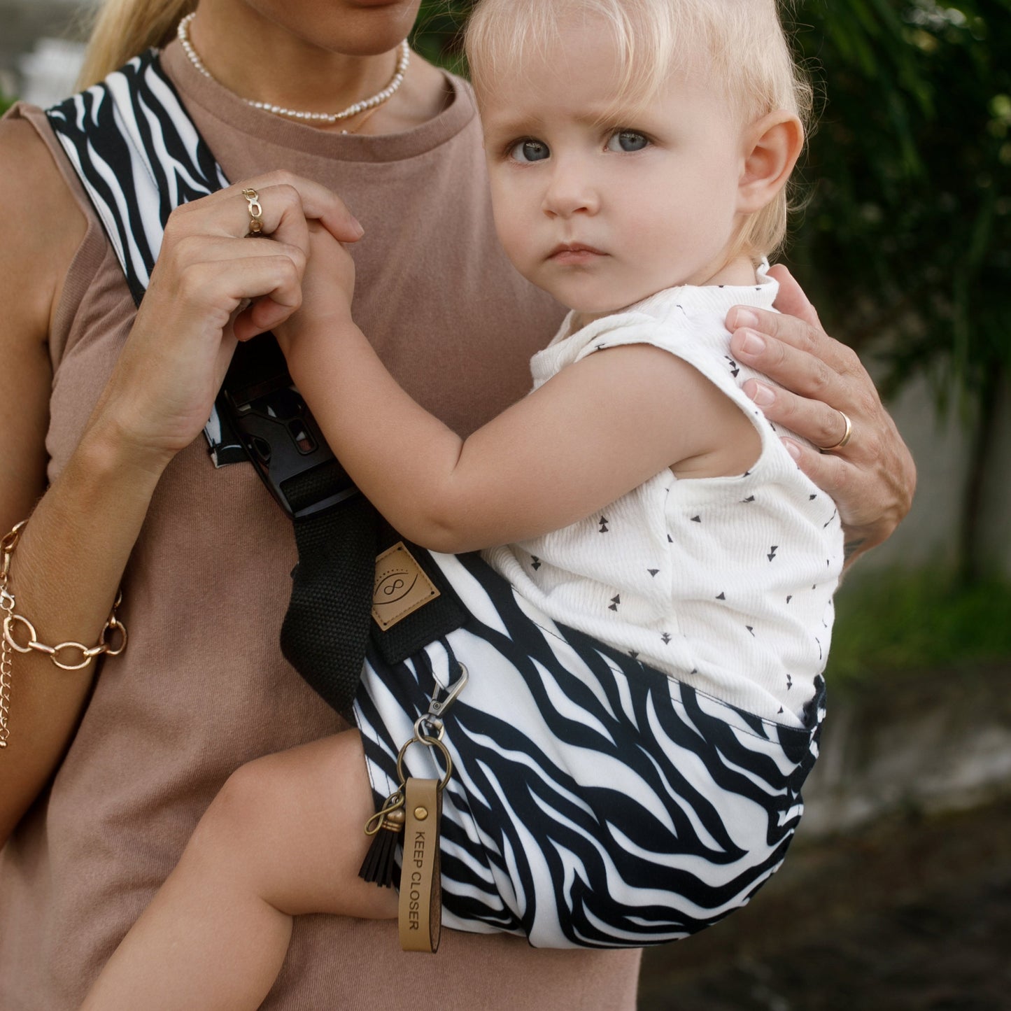 Zebra - Toddler Hip Carrier