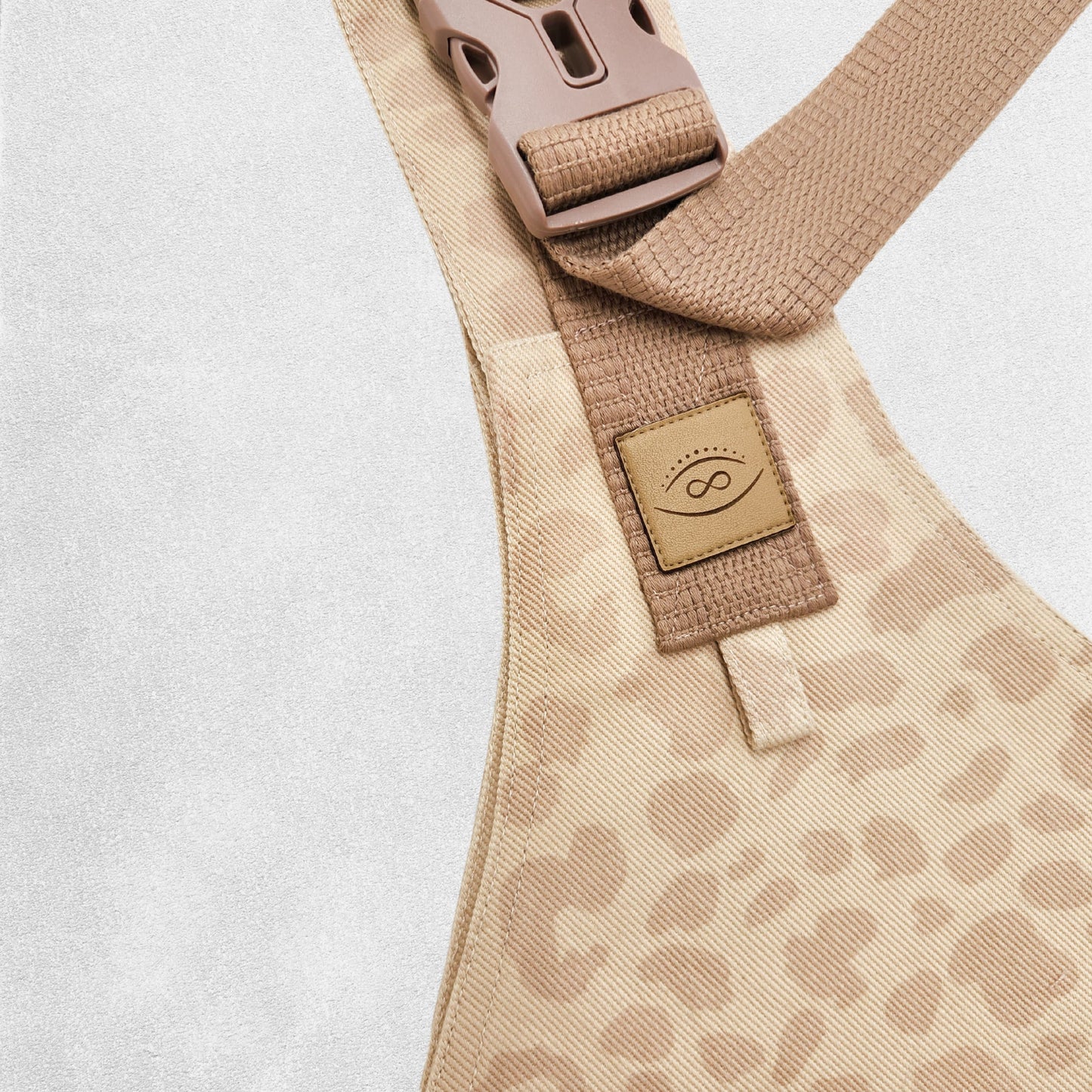 Sand Leopard - Toddler Hip Carrier