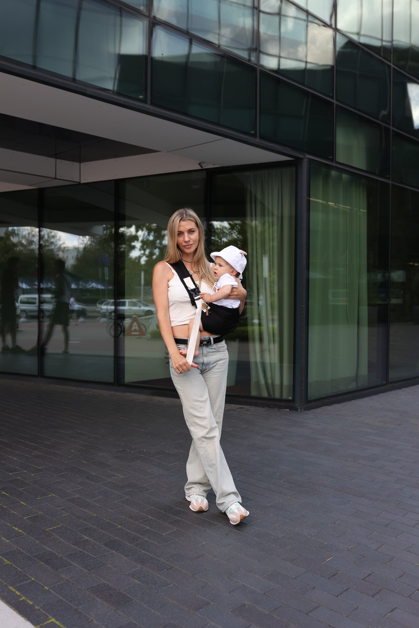 Black - Toddler Hip Carrier