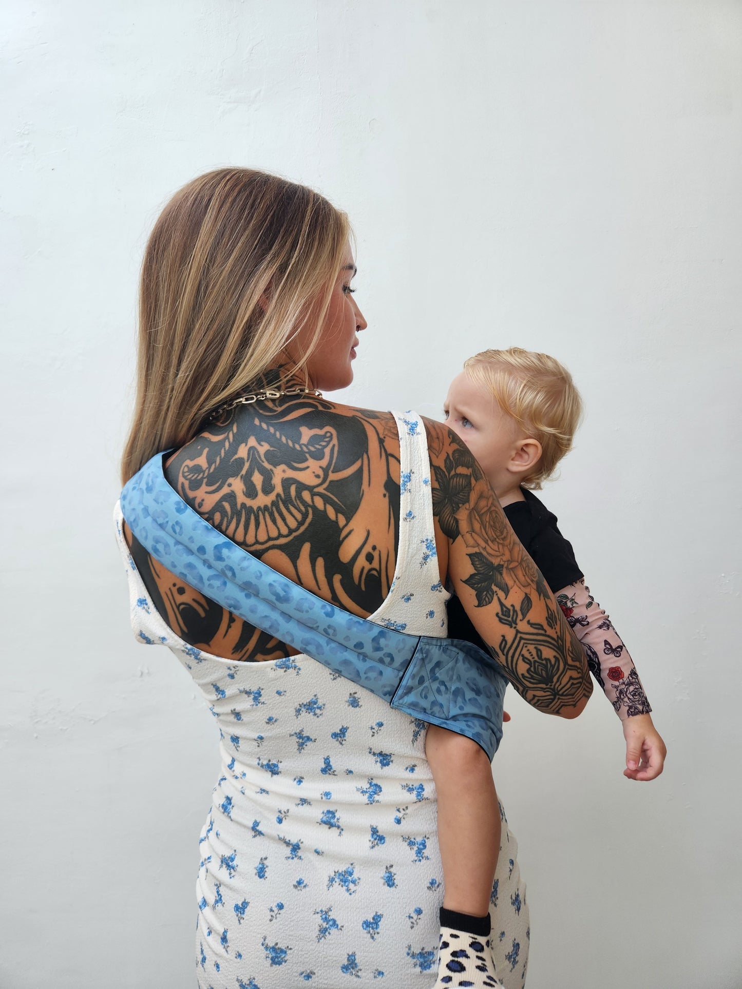 Leopard Blue - Toddler Carrier